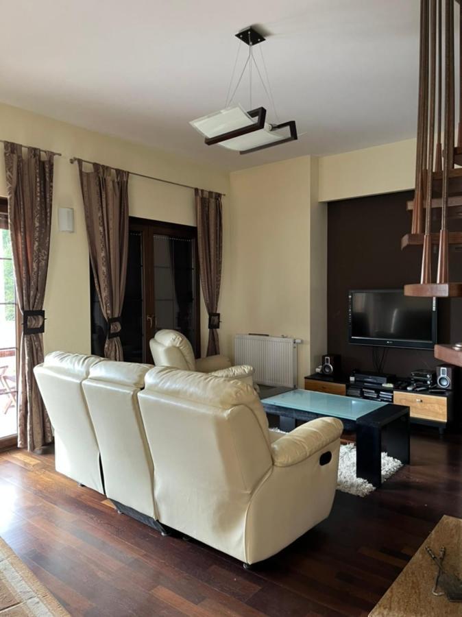 Lakehouse Giewartow Екстер'єр фото
